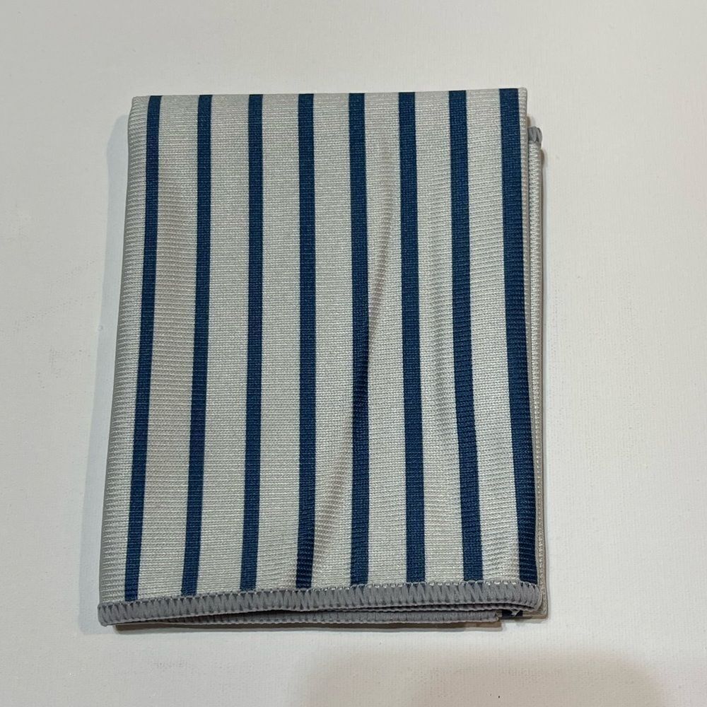 Norwex Window Cloth Blue Stripe NWOT